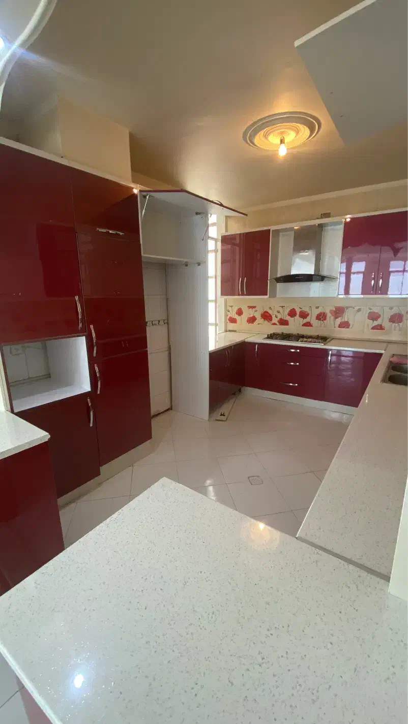 ۸۵ متر والفجرافسریه/ویلایی/بازسازی کامل