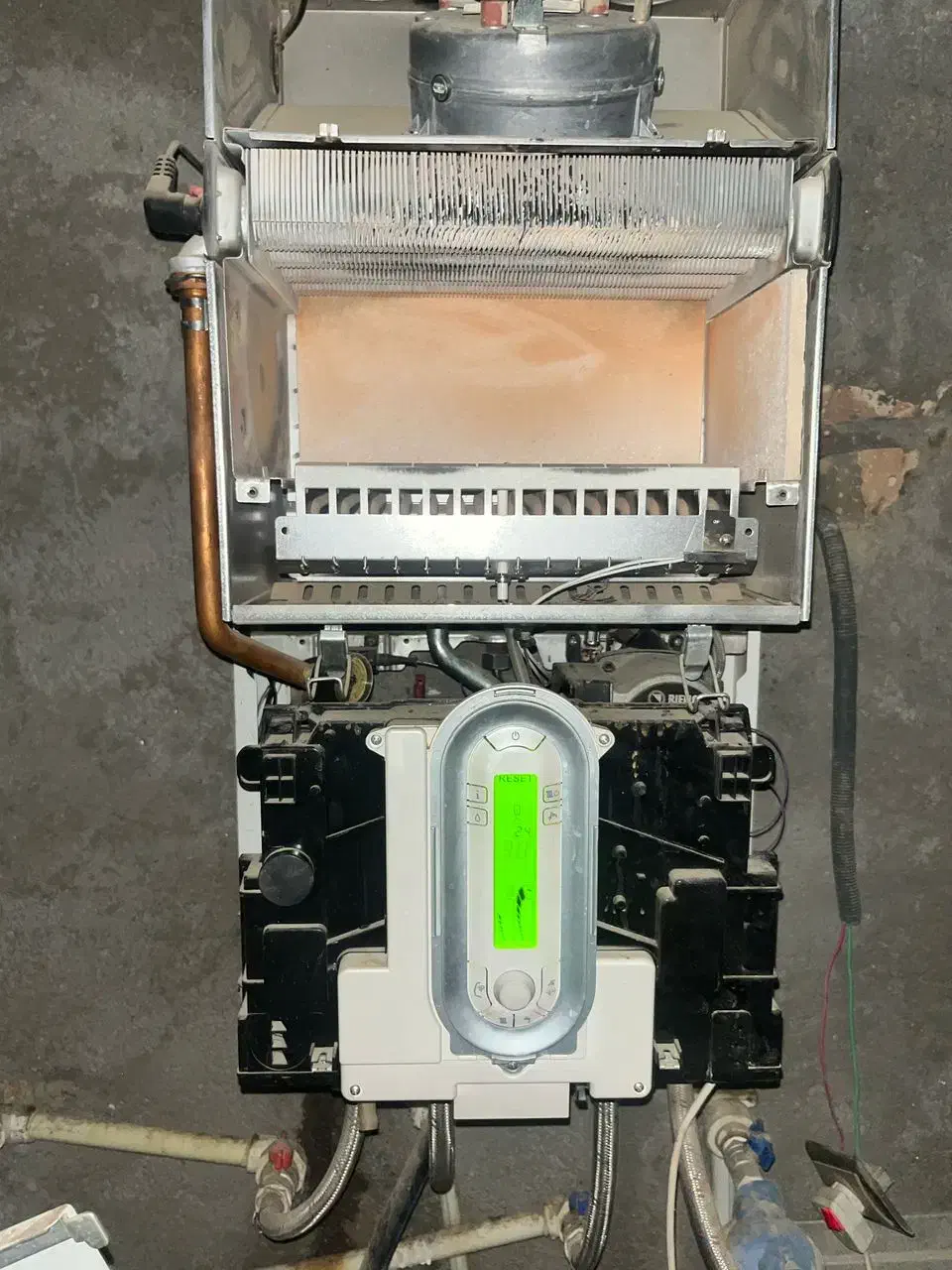 تعمیر پکیج اسپیلت|خدمات پیشه و مهارت|کرمان, |دیوار