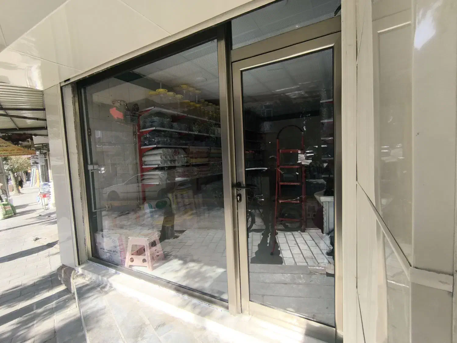 ساخت درب و پنجره upvc متری ۳۲۰)و آلومینیوم۸۵۰|خدمات پیشه و مهارت|مهاباد (آذربایجان غربی), |دیوار