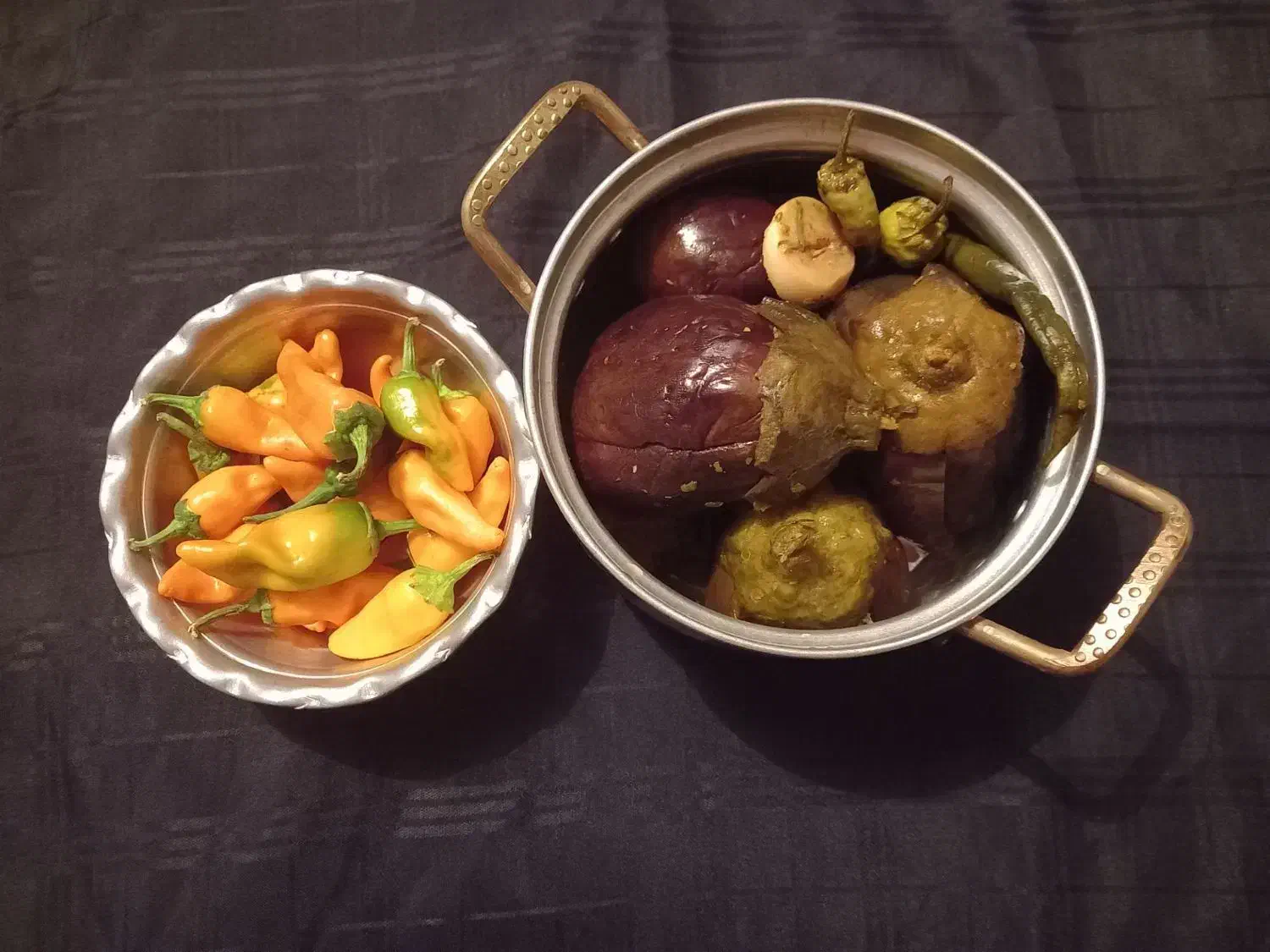 انواع ترشی ها لیته بادمجان مخلوط بامیه خیار شور|خوردنی و آشامیدنی|شاهین‌شهر, سعدی شمالی|دیوار
