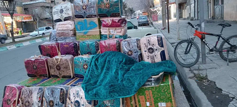 پتو گلبافت|رختخواب، بالش، پتو|بانه, |دیوار