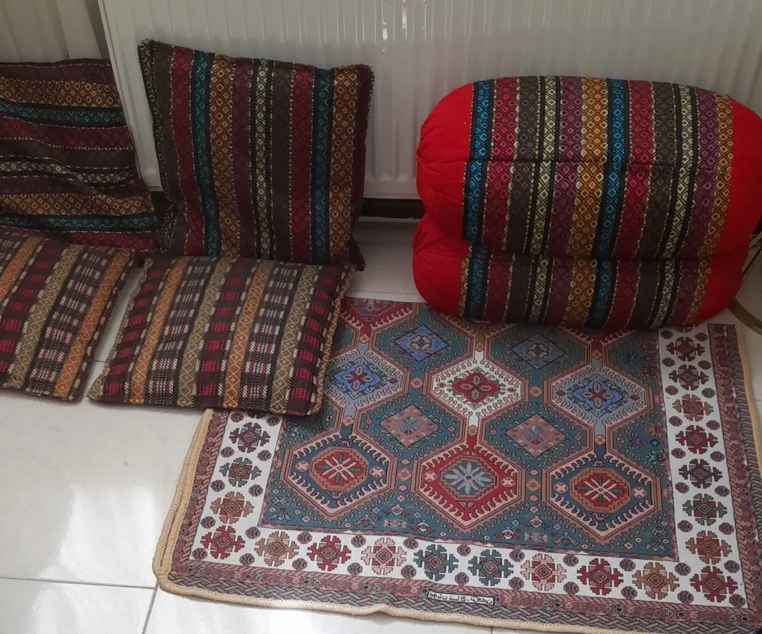 تخت سنتی باکلیه لوازمش|مبلمان خانگی و میز عسلی|شهریار, شهرک وائین|دیوار