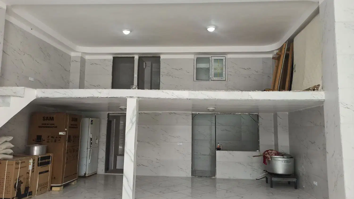 ۱۵۰متر مغازه نوساز|اجارهٔ مغازه و غرفه|رباطکریم, شترخوار|دیوار