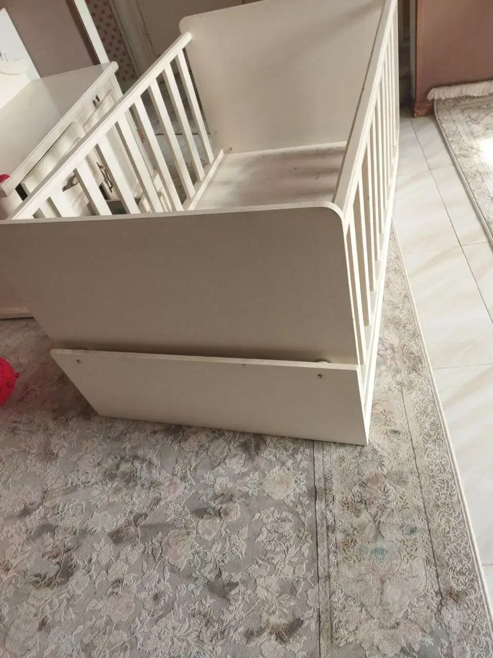 تخت گهواره ای چوب|اسباب و اثاث بچه|مشهد, دانشجو|دیوار