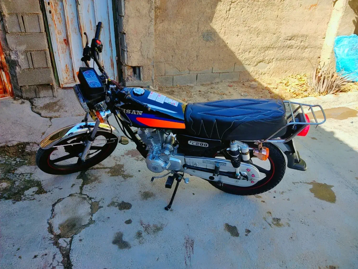 احسان ۲۰۰|موتورسیکلت|شیراز, زیباشهر|دیوار