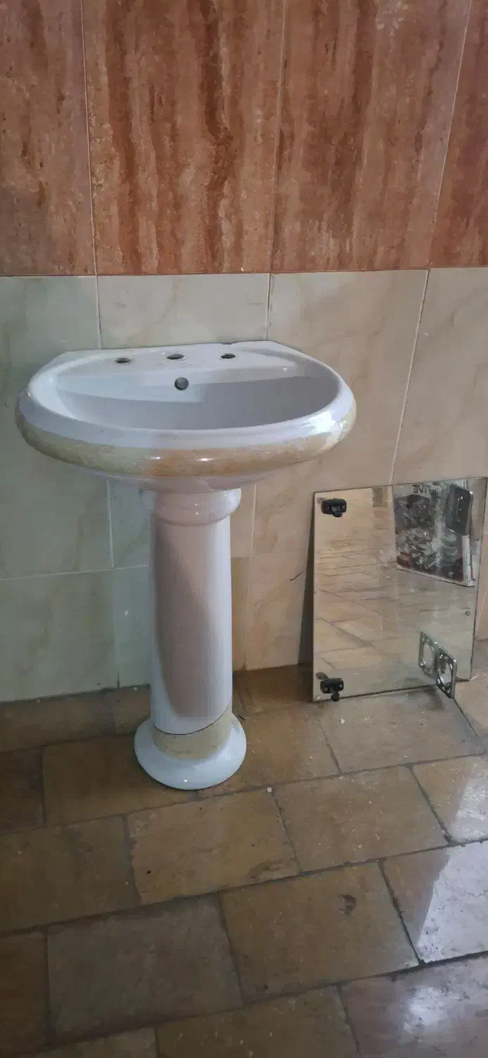 پایه روشویی سالم و روشویی و آینه|لوازم سرویس بهداشتی|تهران, کرمان|دیوار