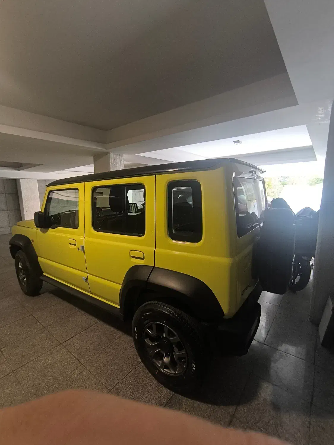 سوزوکی جیمنی ۵ در صفر کیلومتر زرد|خودرو سواری و وانت|تهران, میرداماد|دیوار