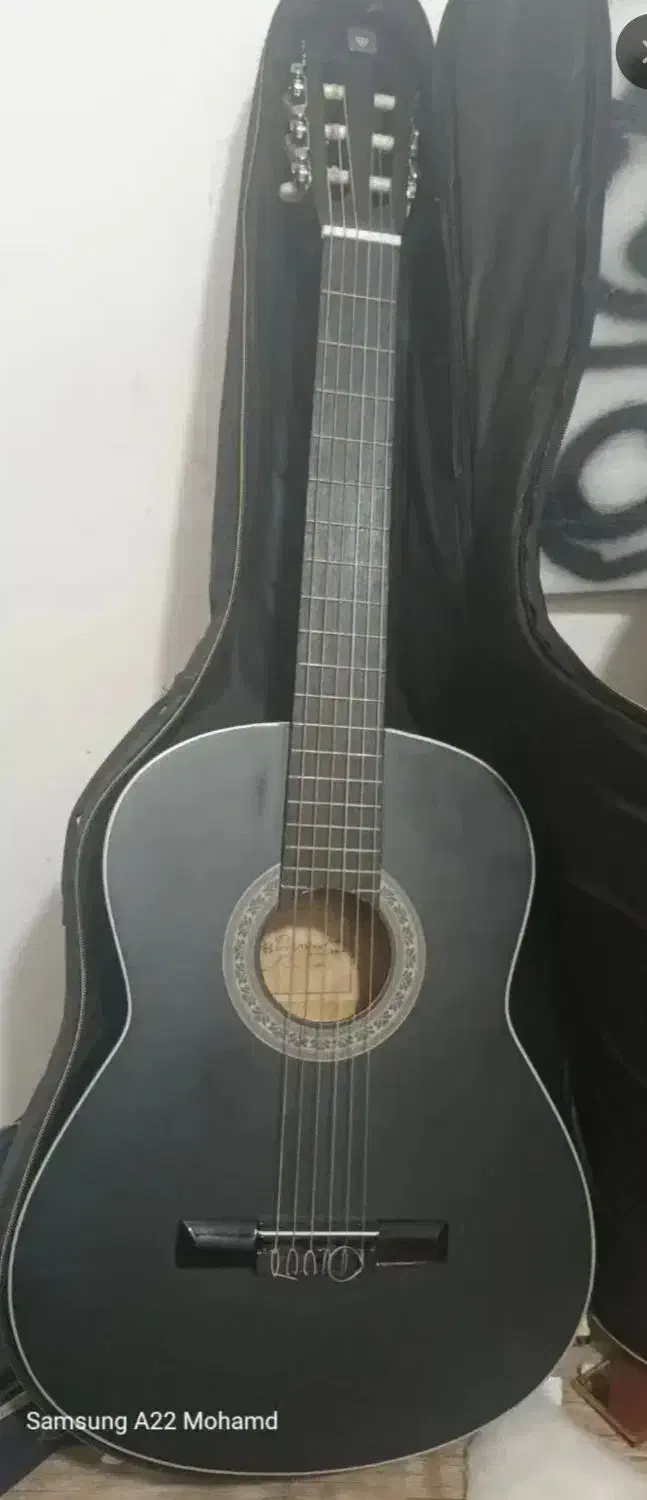 گیتار صفر|گیتار، بیس، امپلیفایر|اهر, |دیوار