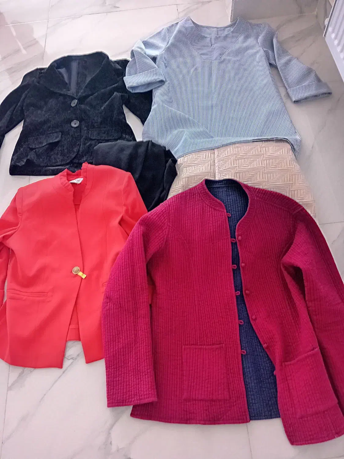 لباس|لباس|سقز, |دیوار