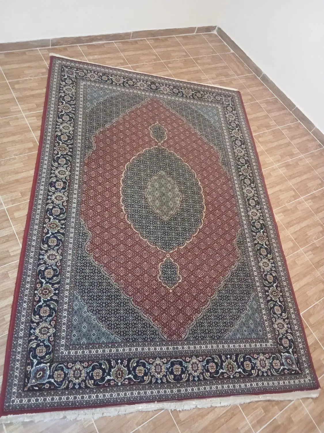 فرش ۶ متری|فرش|کرمانشاه, |دیوار