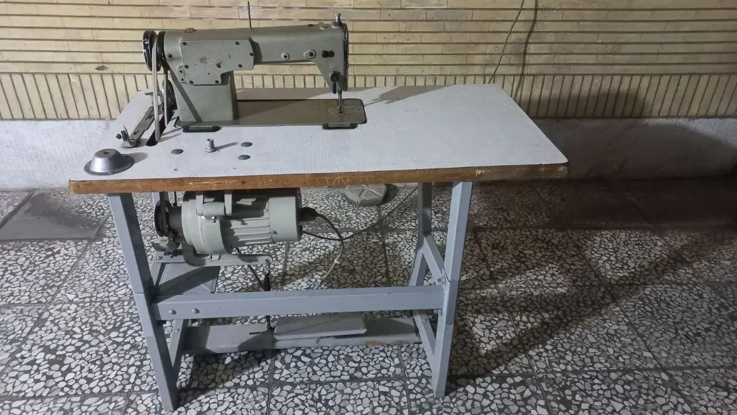 چرخ خیاطی|چرخ خیاطی و ریسندگی|نجفآباد, امیرآباد|دیوار