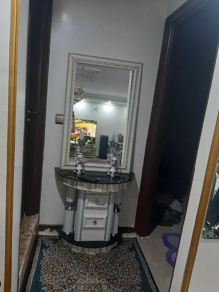 آینه شمدان|آینه|تهران, جلیلی|دیوار