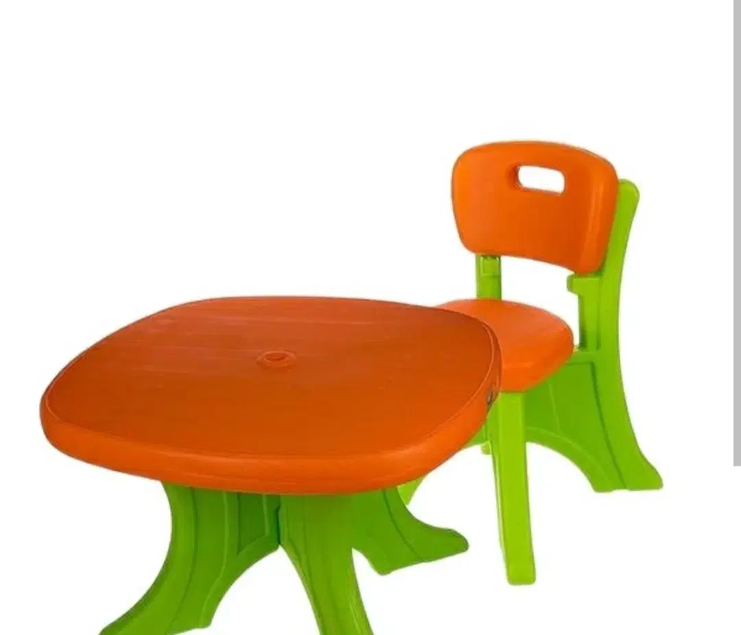 فروش تعداد میز و صندلی کودک|اسباب و اثاث بچه|یاسوج, |دیوار