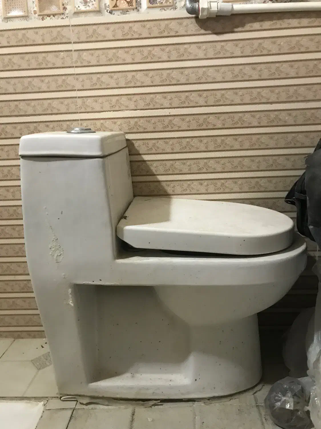 توالت فرنگی|لوازم سرویس بهداشتی|قم, دروازه کاشان|دیوار