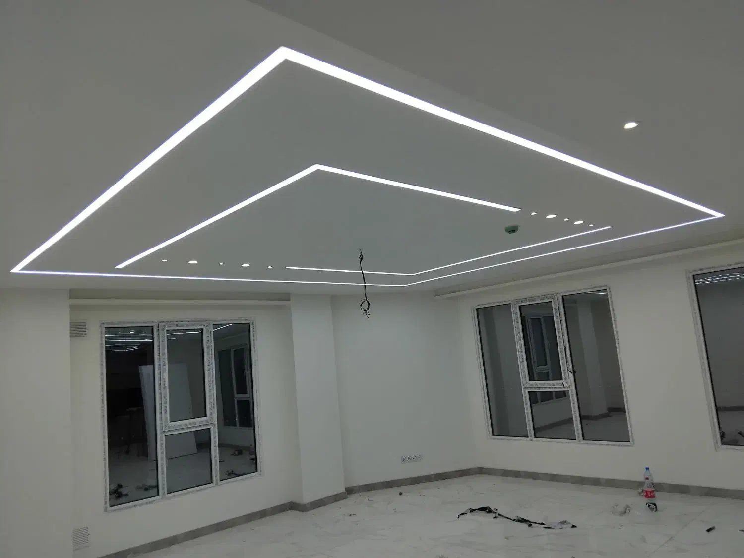 برقکار برقکشی برق کار نورپردازی رفع اتصالی|خدمات پیشه و مهارت|همدان, |دیوار