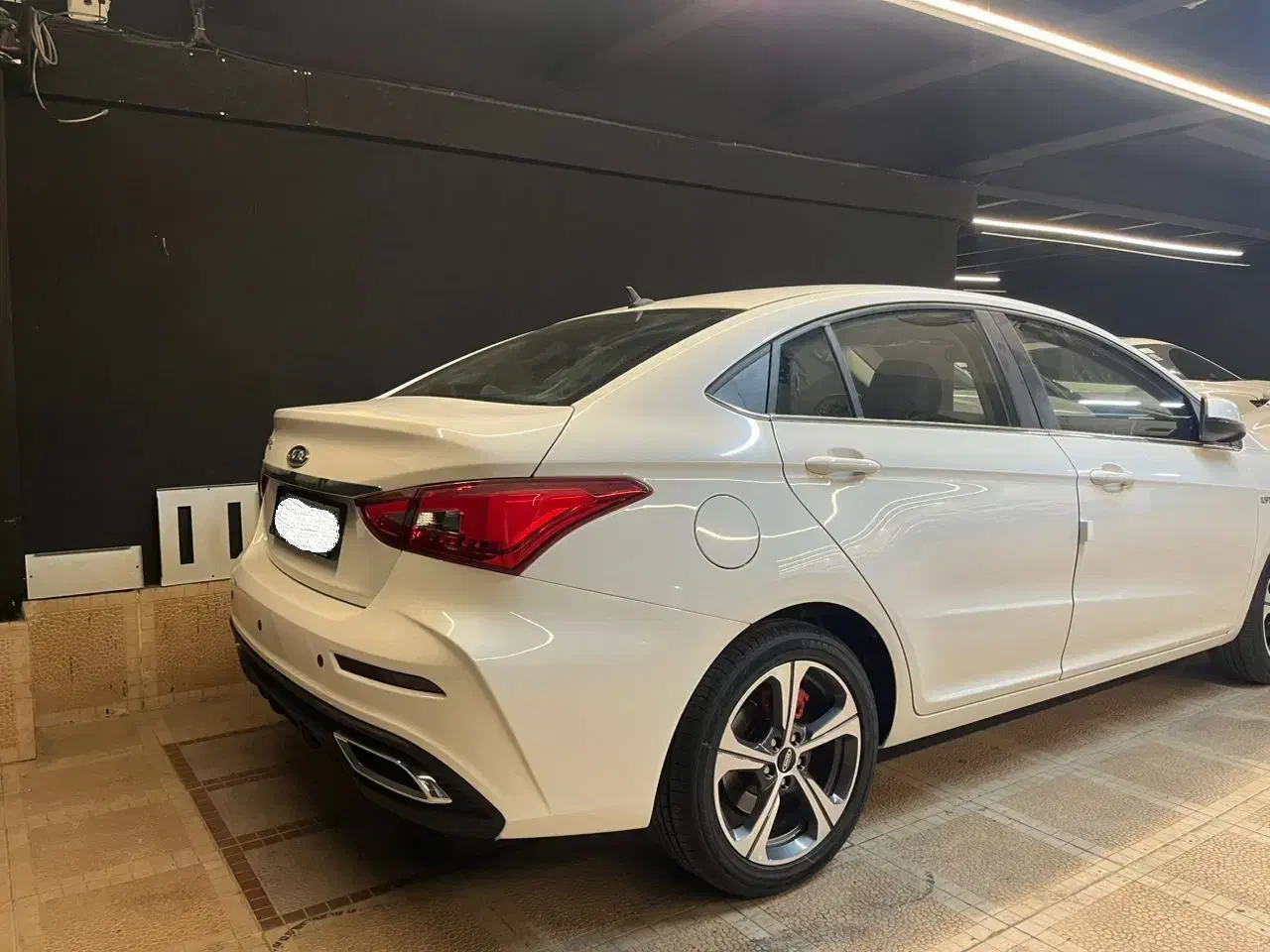 آریزو 5 //fl//نقد و اقساط تحویل فوری|خودرو سواری و وانت|تهران, ایرانشهر|دیوار