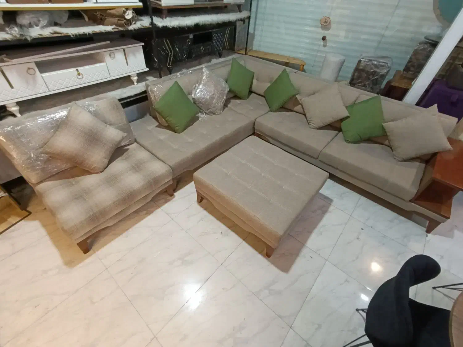 مبل ال کاژو‌|مبلمان خانگی و میز عسلی|رشت, منظریه|دیوار