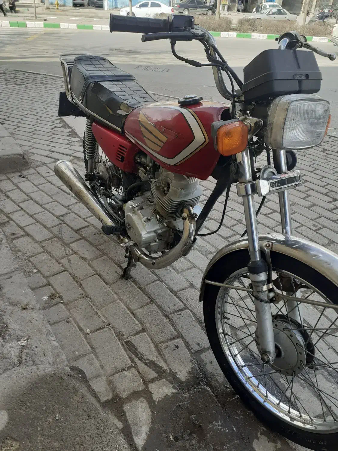 هندا مدل۸۴ پیشرو|موتورسیکلت|مشهد, شهید قربانی|دیوار