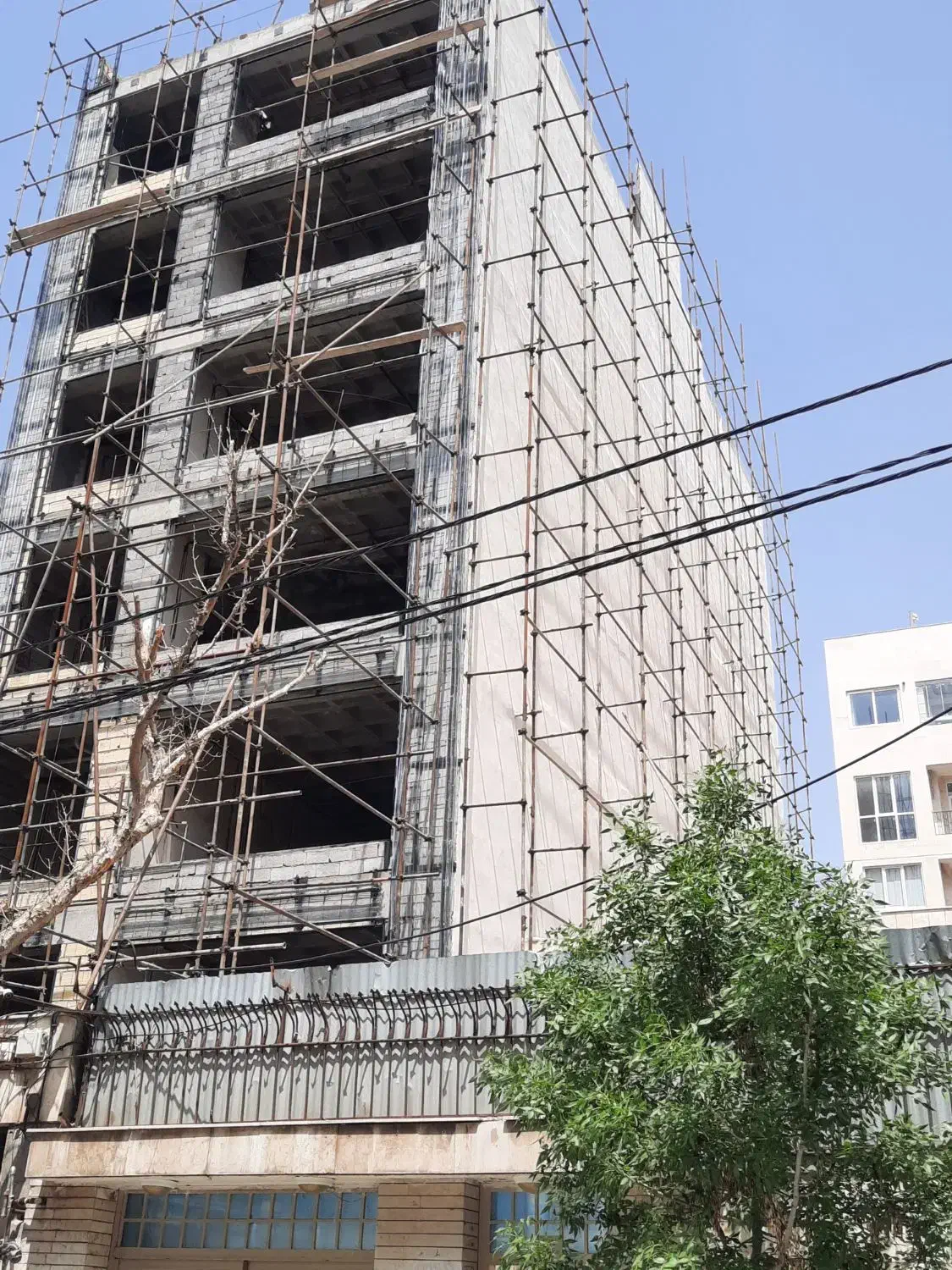 شاه.     جهان|خدمات پیشه و مهارت|مشهد, نیروی هوایی|دیوار