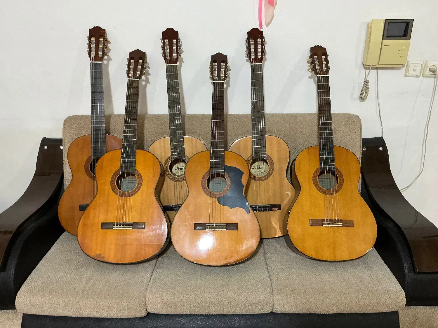 چندتا ساز خوش قیمت|گیتار، بیس، امپلیفایر|بابل, |دیوار