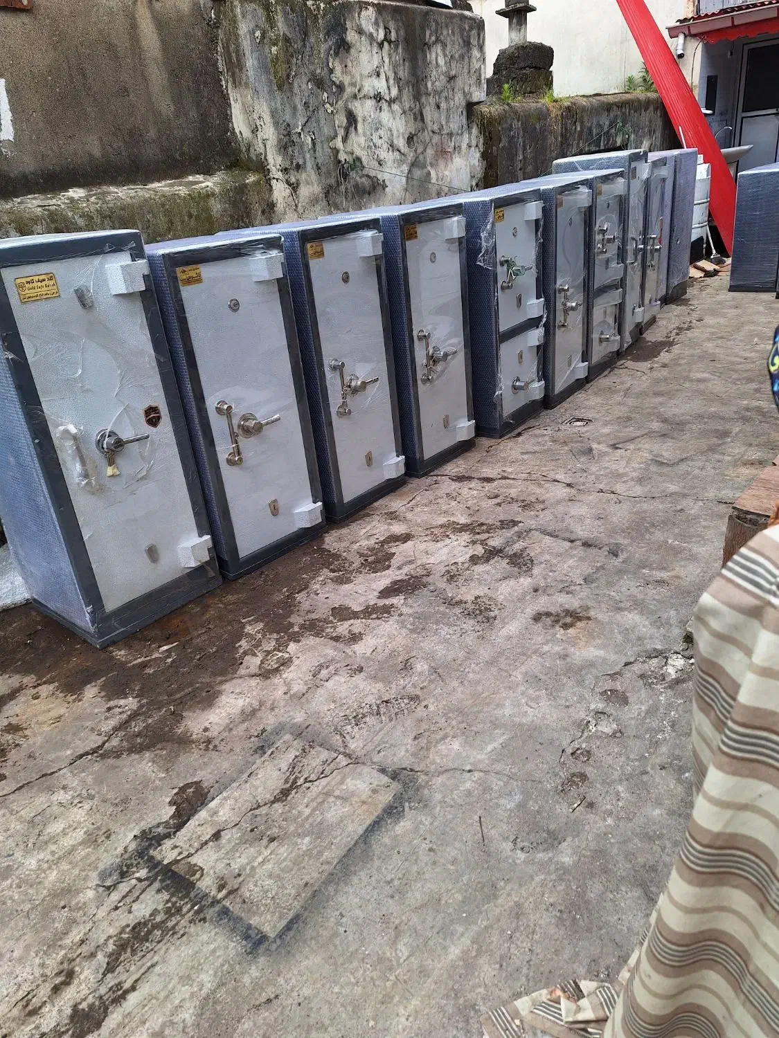 گاوصندوق زدسرقت  دار مخصوص ارگان های دولتی|فروشگاه و مغازه|رشت, اسماعیل آباد|دیوار