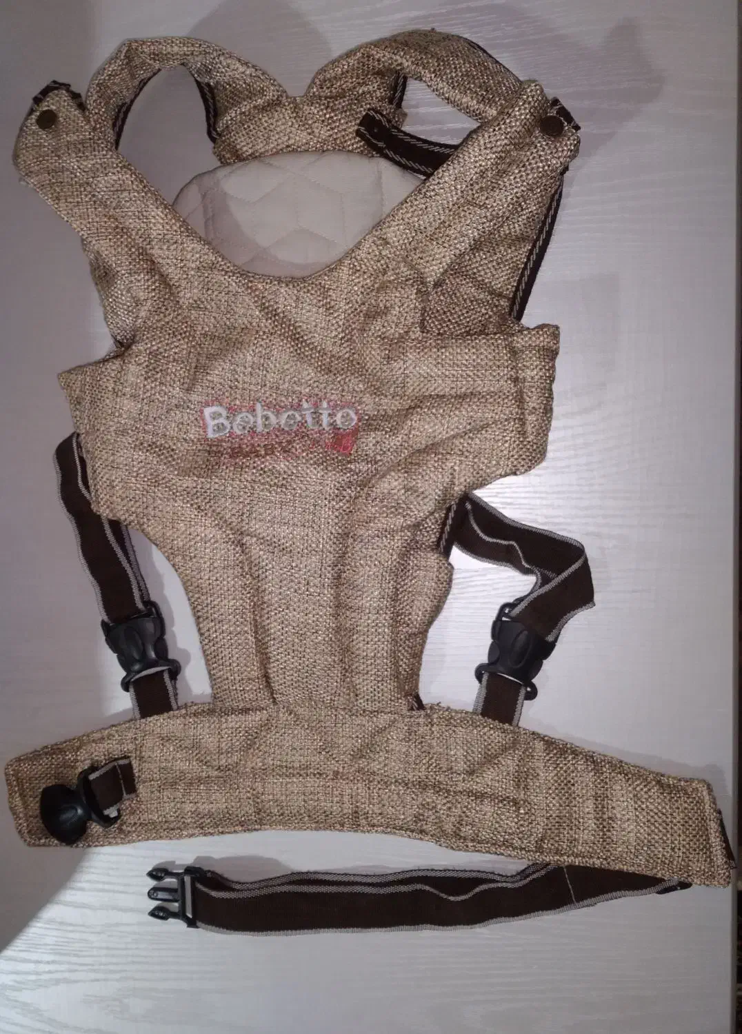 آغوشی|کالسکه و لوازم جانبی|اقبالیه, |دیوار