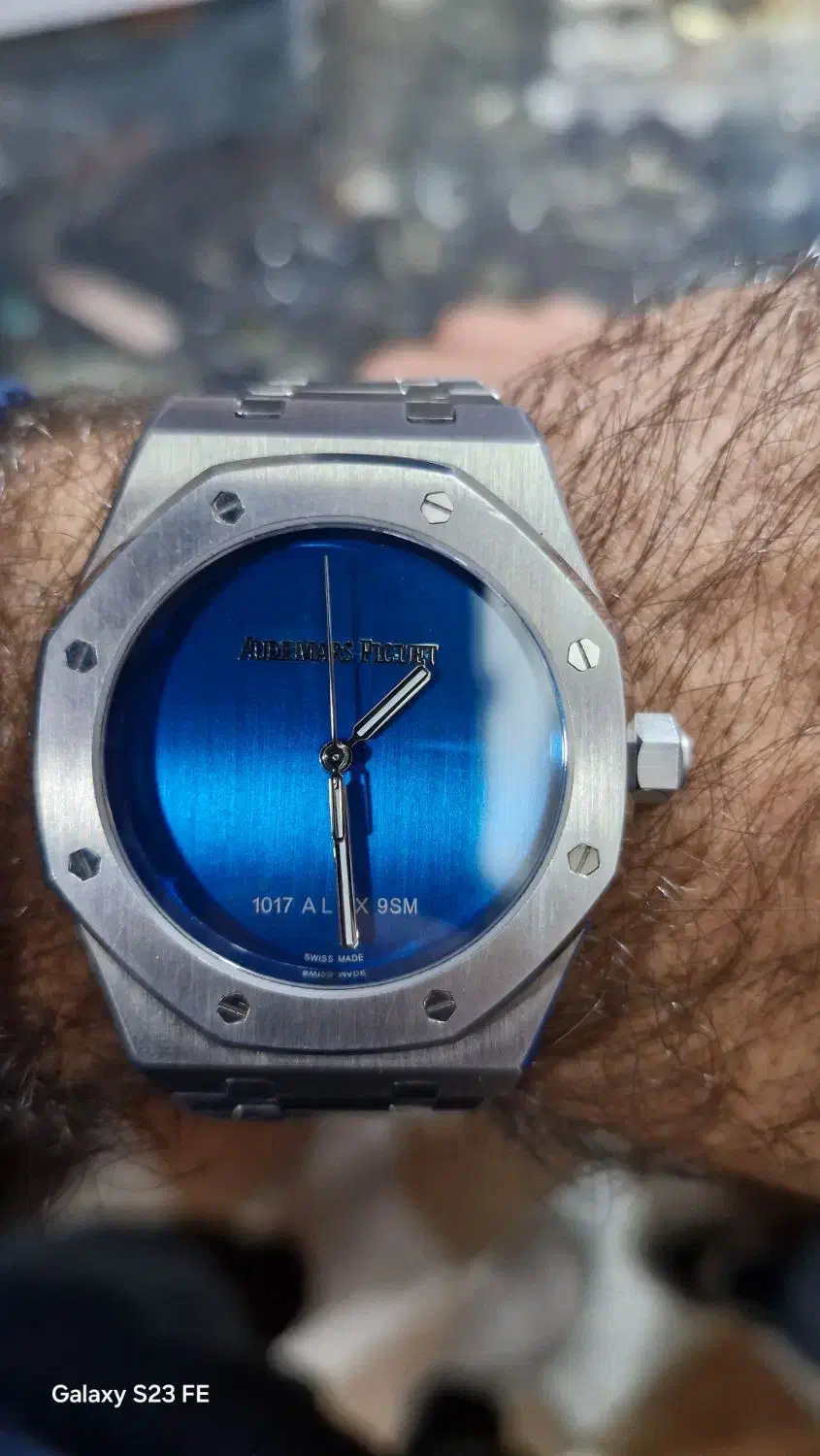 ساعت اتومات|ساعت|قائن, |دیوار