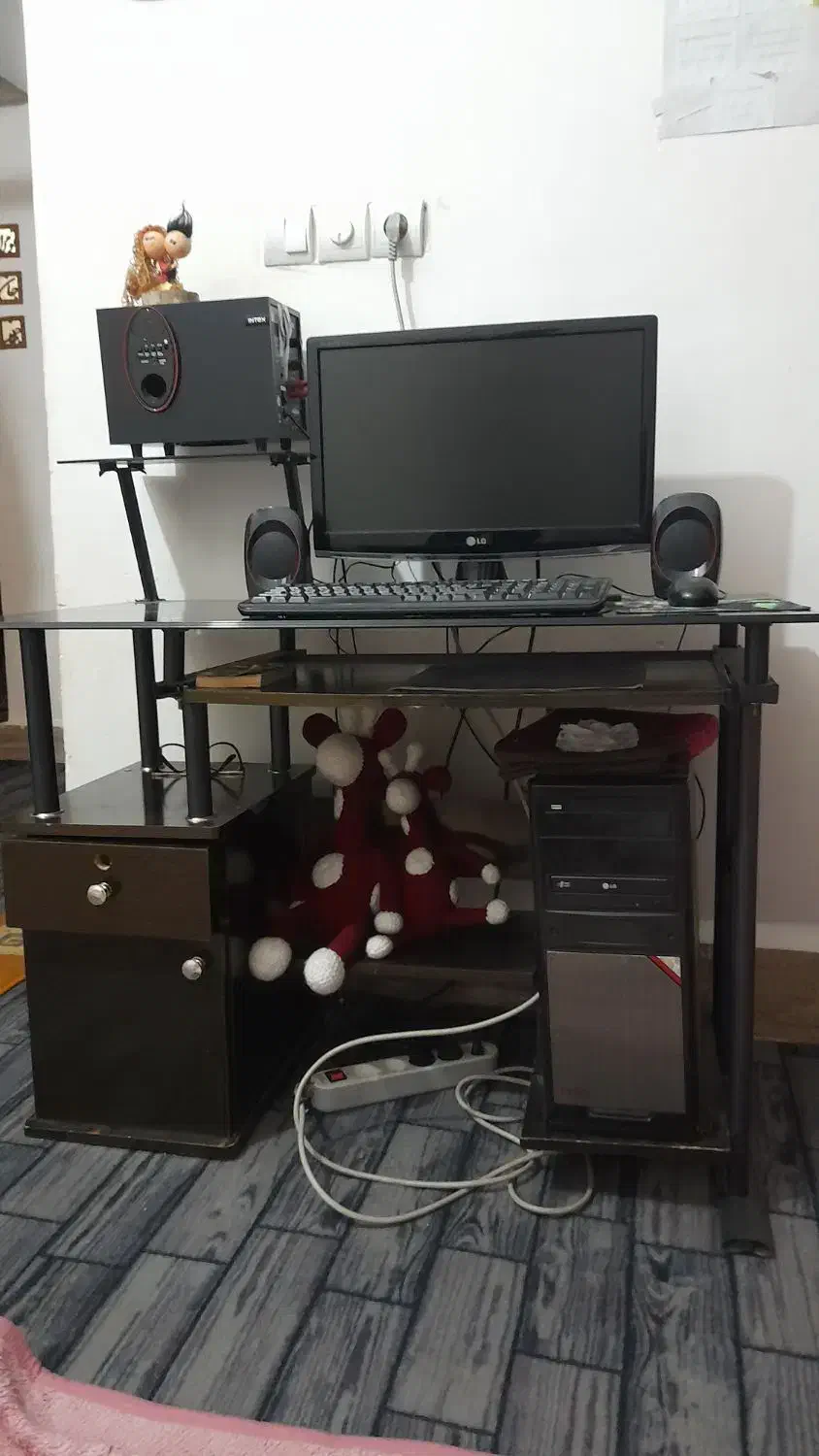 کامپیوتر در حد نو بدون استفاده|رایانه رومیزی|ایذه, |دیوار