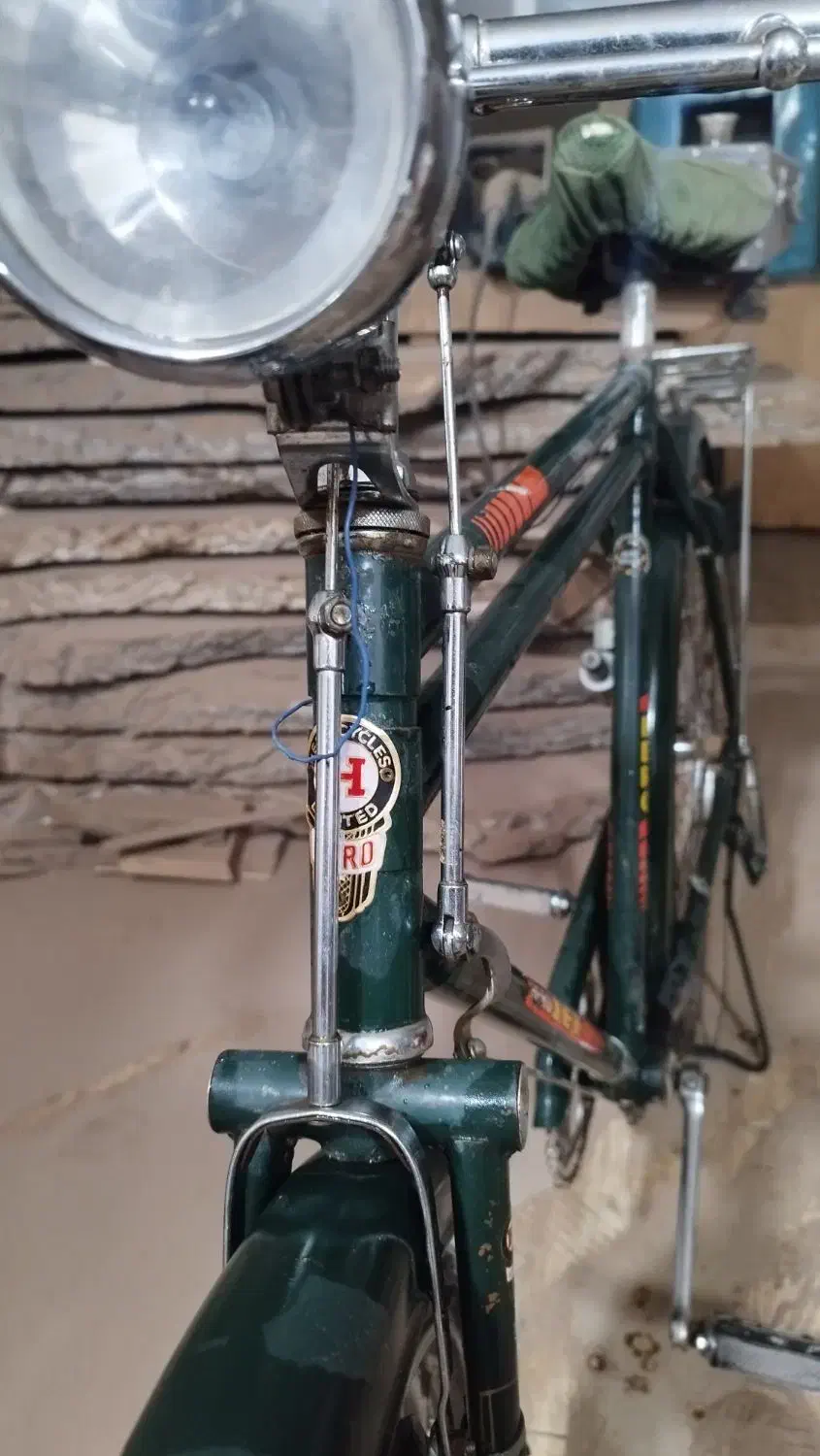 دوچرخه ۲۸ عتیقه|دوچرخه، اسکیت، اسکوتر|اصفهان, امیرعرب|دیوار