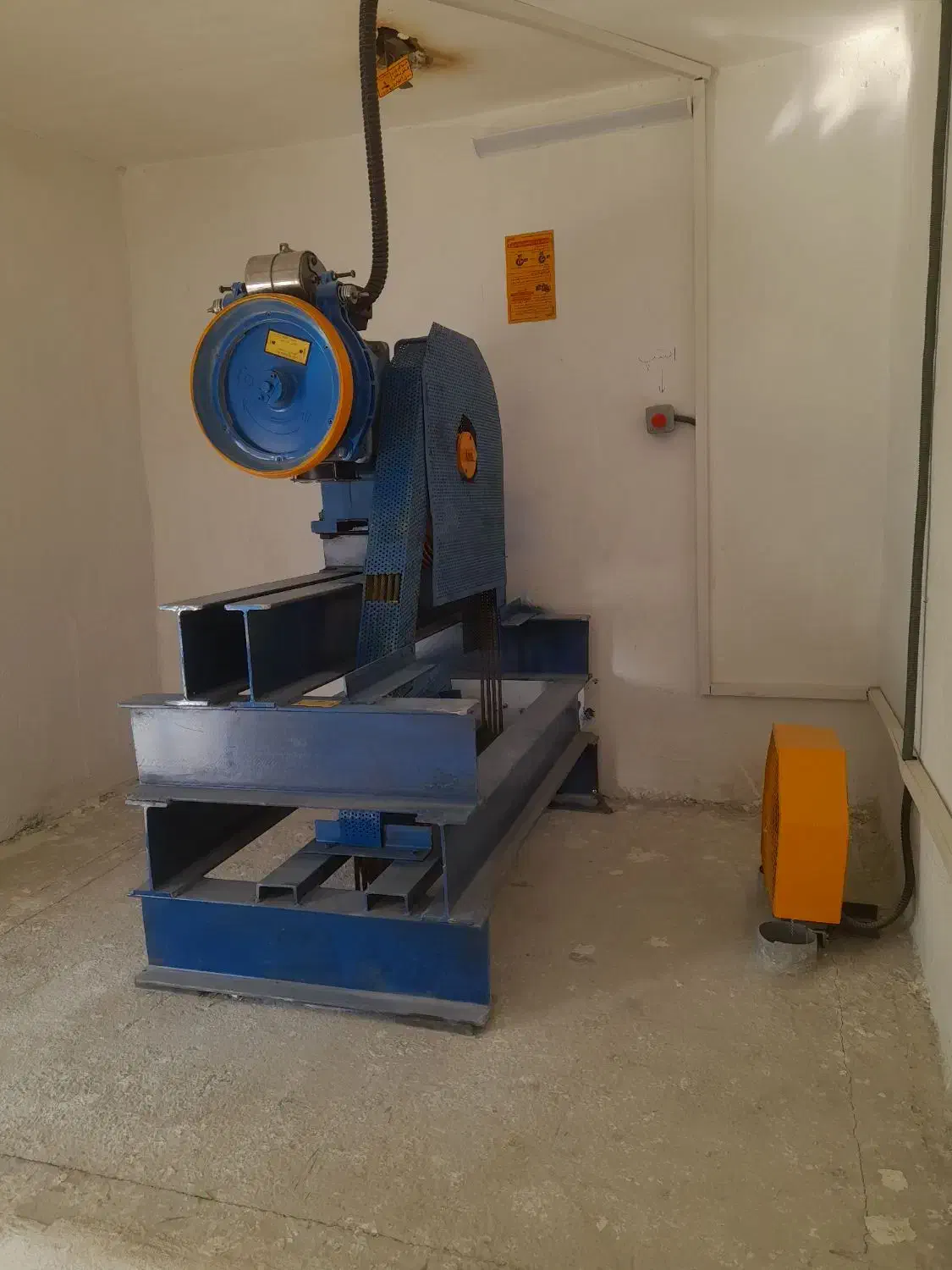 شاگرد اسانسوری|خدمات پیشه و مهارت|زاهدان, |دیوار