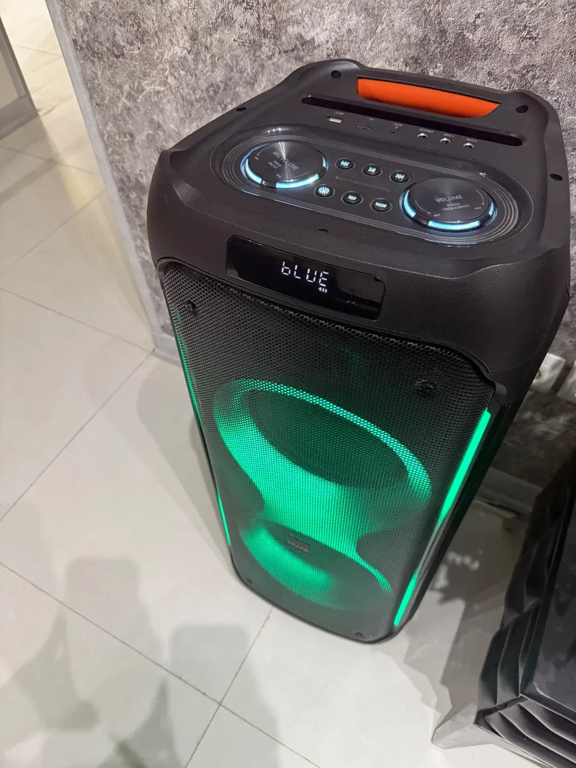 اسپیکر پرتابل|سیستم صوتی خانگی|اصفهان, کوی شهید کشوری|دیوار