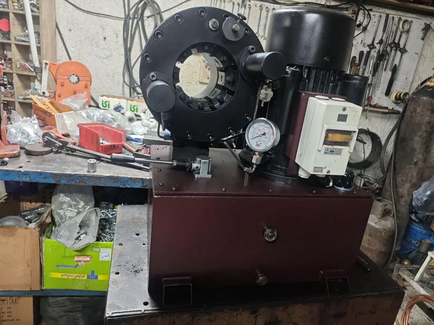 دستگاه پرس شیلنگ|ماشین‌آلات صنعتی|رباط‌کریم, رباط‌کریم|دیوار