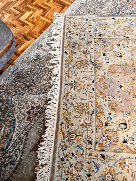 فرش دستباف گل ابریشم۴ متری|فرش|تهران, ونک|دیوار