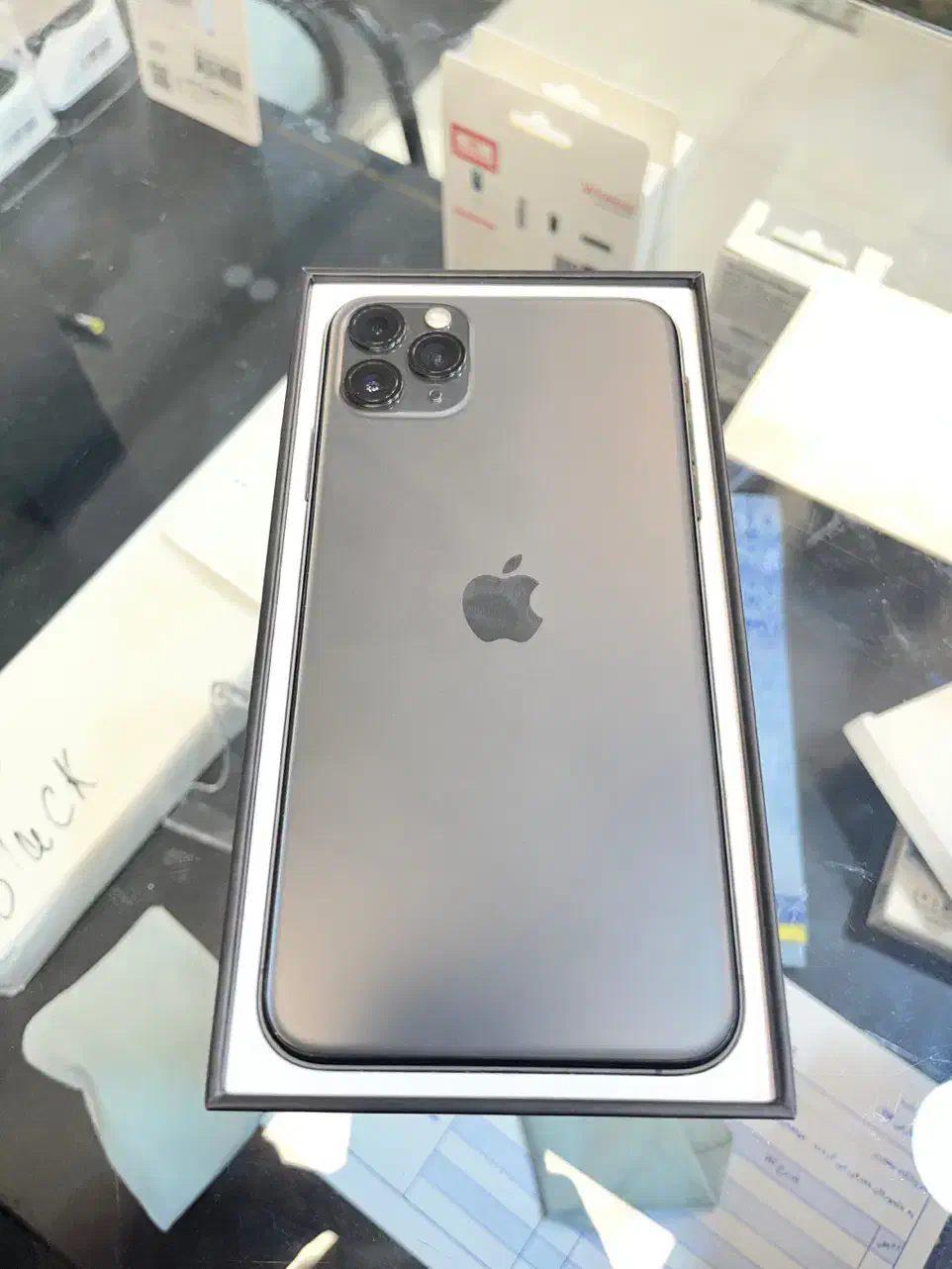 iphone 11 pro max|موبایل|کرج, مهرویلا جنوبی|دیوار