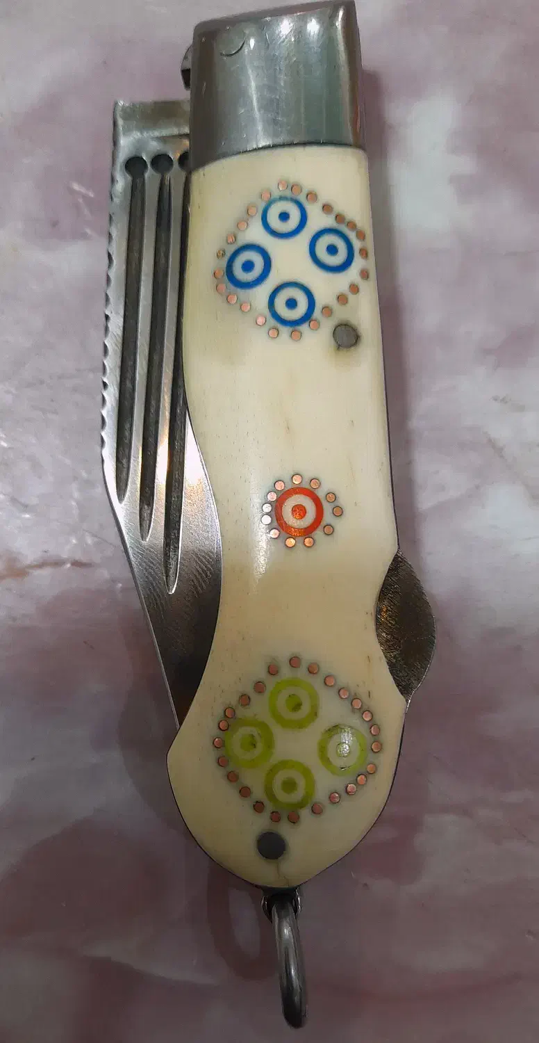 چاقو بابا|کلکسیون اشیاء عتیقه|بناب, |دیوار