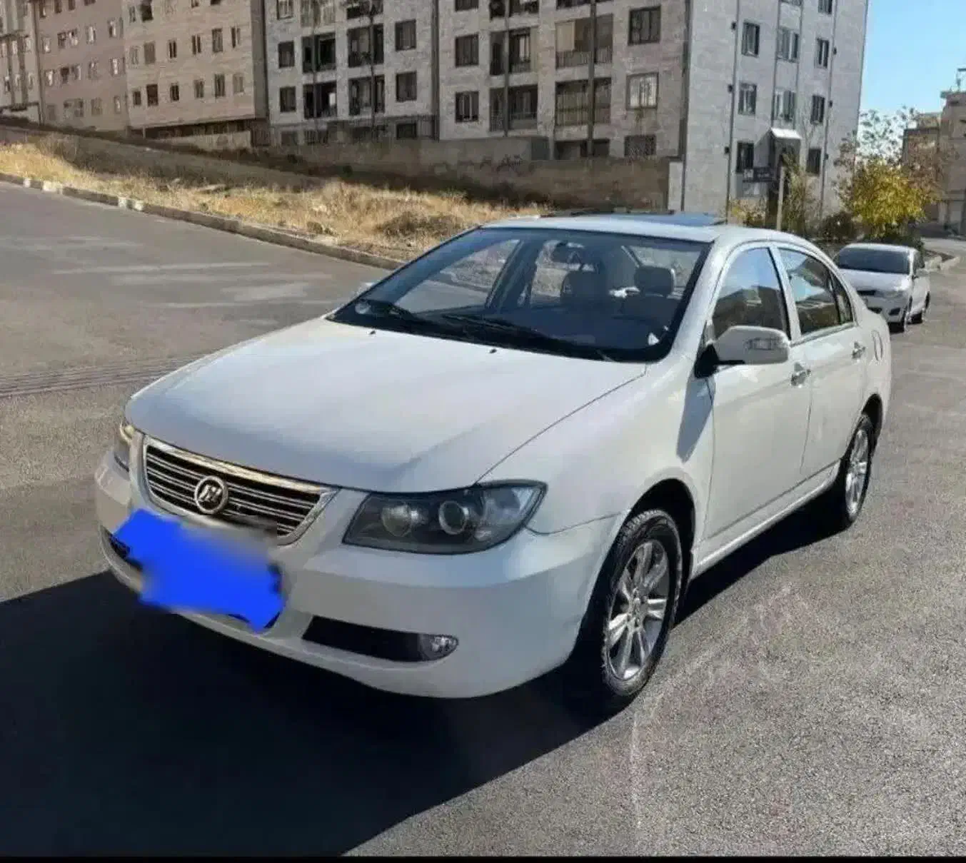 لیفان ۶۲۰|خودرو سواری و وانت|خرم‌آباد, |دیوار