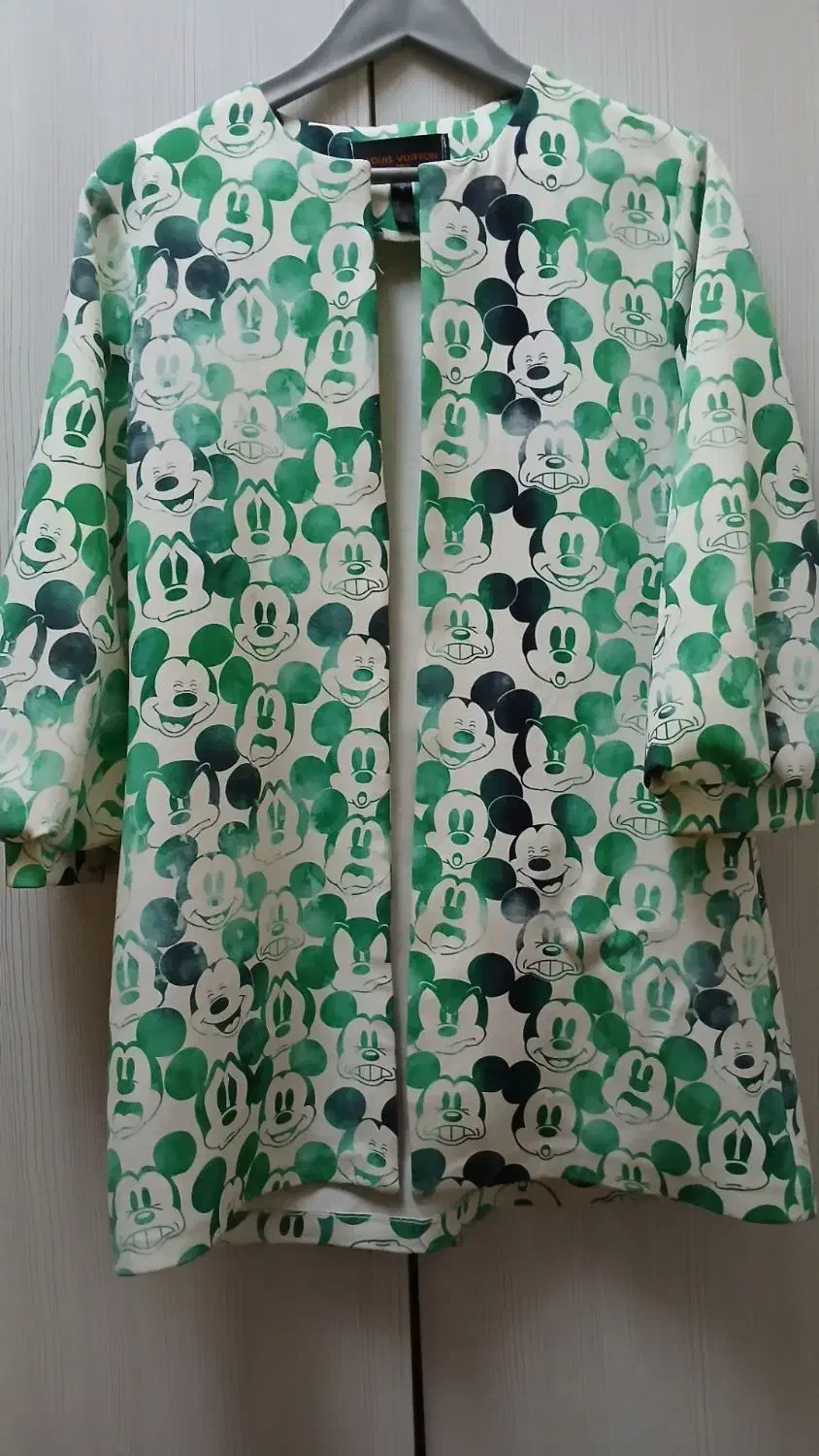 لباس دخترانه|لباس|قدس, شهر‌قدس|دیوار