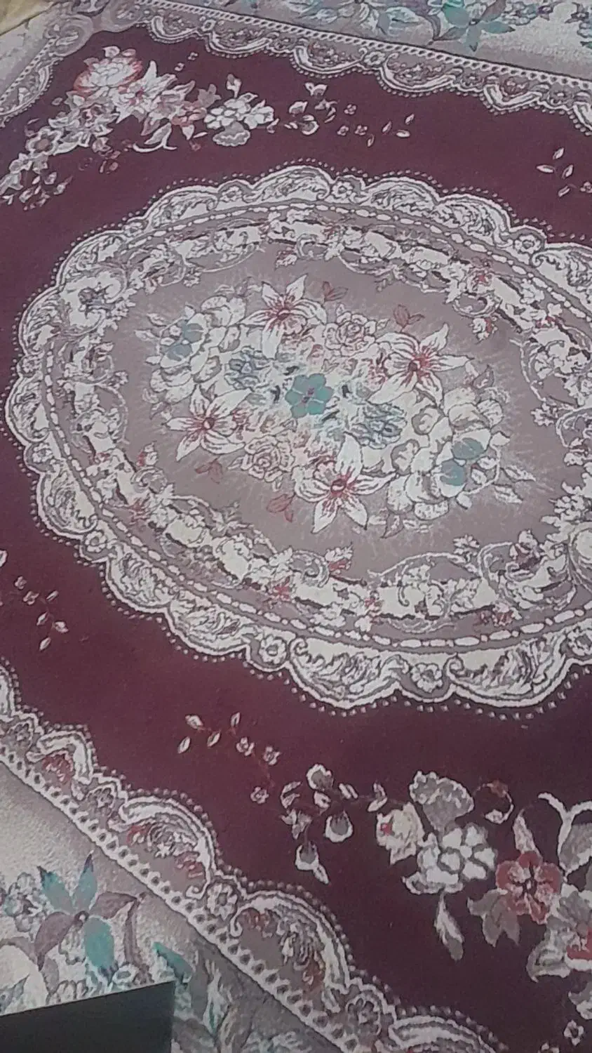 قالی12متری صحیح وسالم بدون هیچ گونه پارگی|فرش|زابل, |دیوار