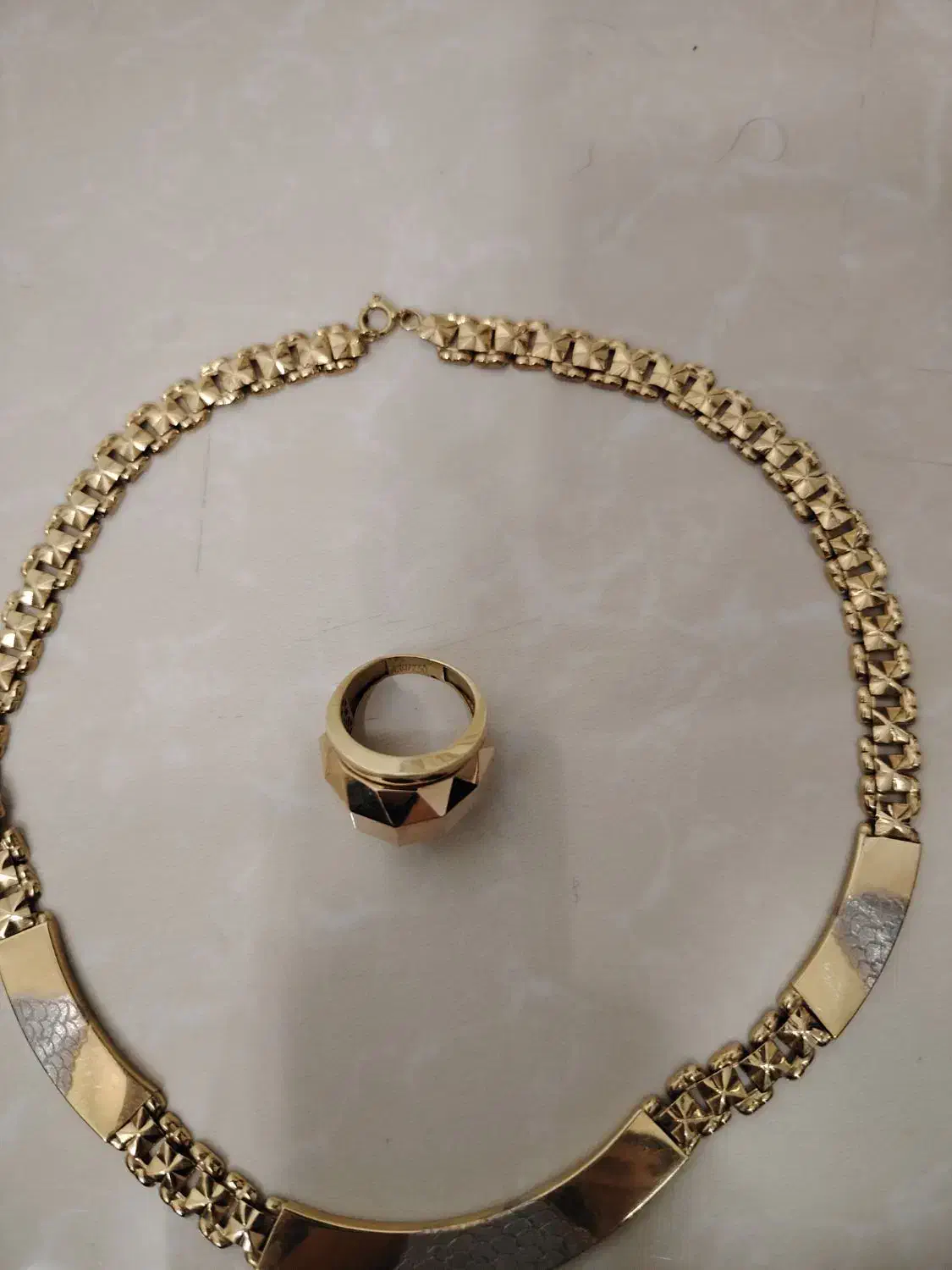 طلا. گردنبند وانگشتر|جواهرات|پاکدشت, پاکدشت (مامازند)|دیوار