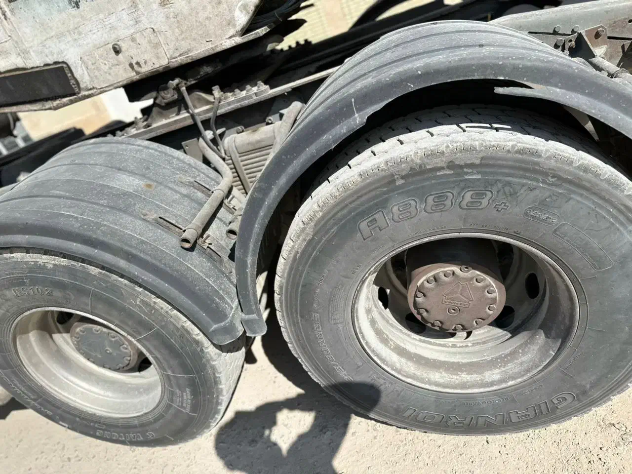 فروش کشنده هوو|خودرو سنگین|نیریز, |دیوار