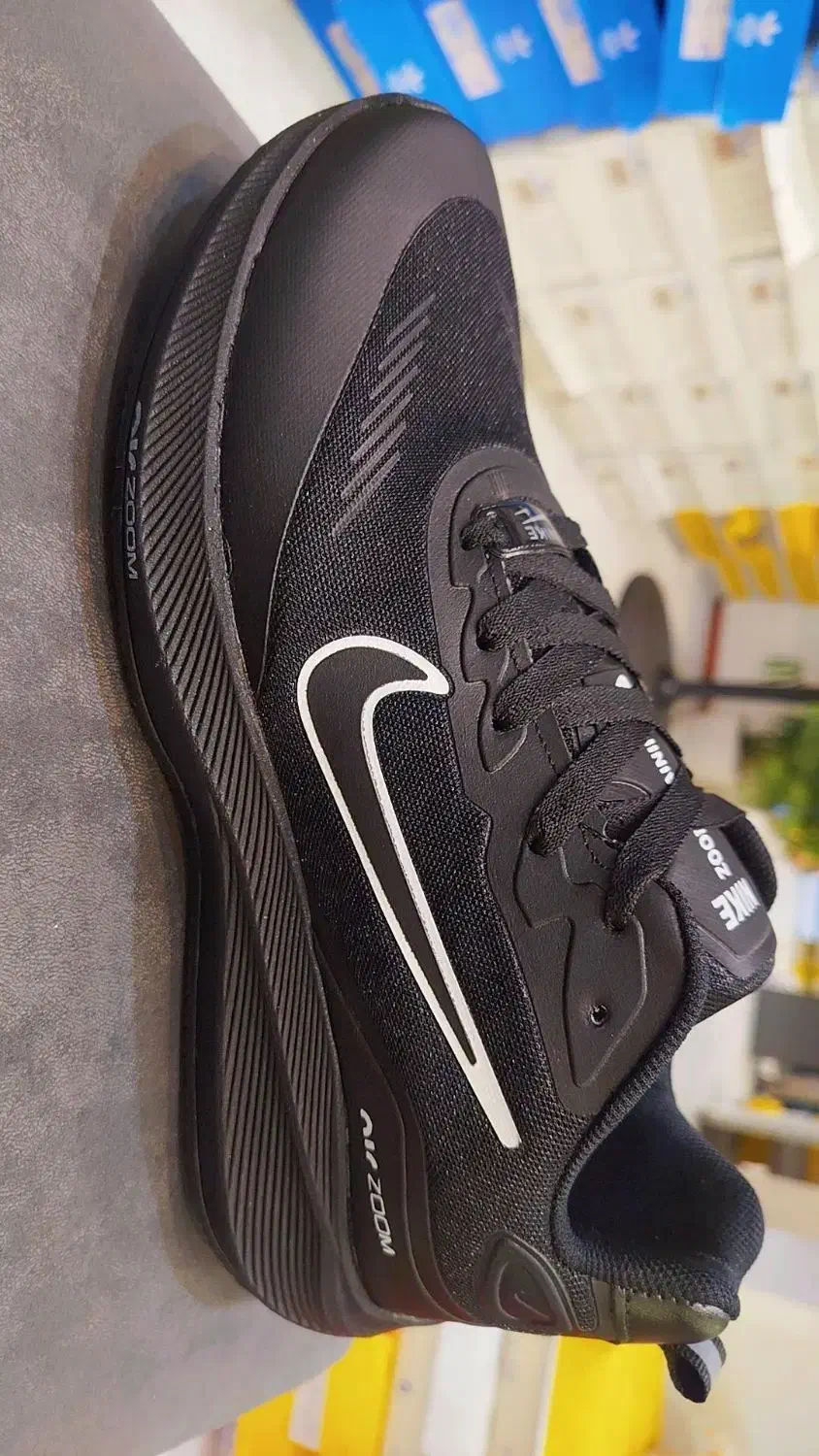 کتونی مردانه و زنانه|کیف، کفش، کمربند|رشت, چله خانه|دیوار