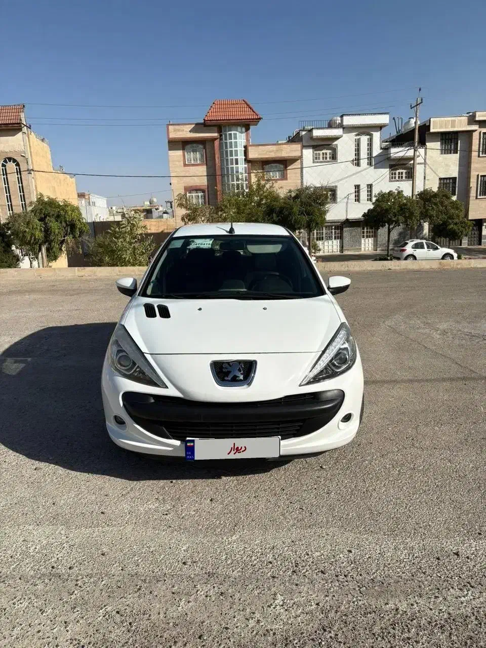 ۲۰۷ سقف فلز،فرمون برقی،مدل ۱۴۰۰|خودرو سواری و وانت|شیراز, شهرک گلدشت حافظ‎|دیوار