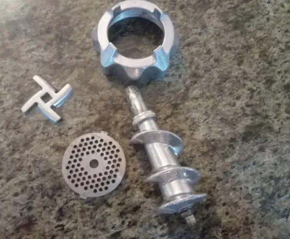 چرخ گوشت مدلDAEWOOتوربو۱۱۰۰|سایر لوازم برقی|کوهدشت, |دیوار