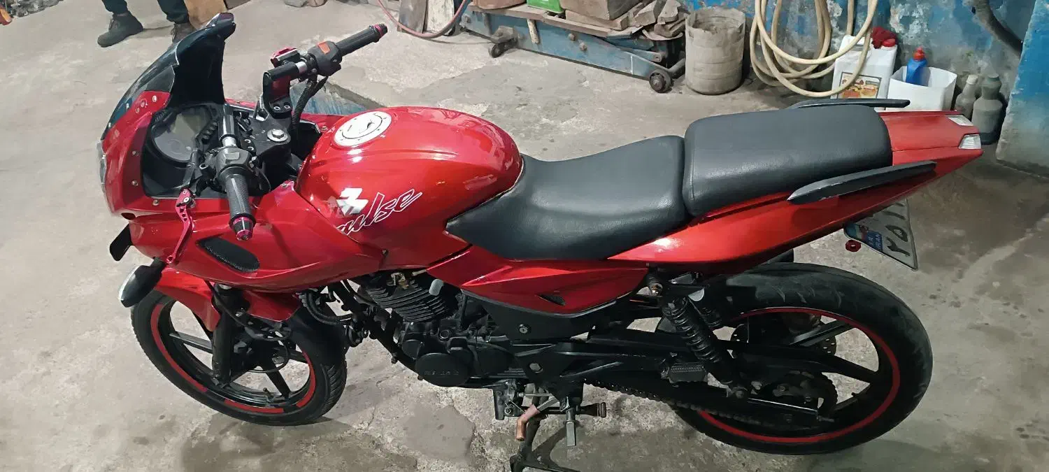 موتور پالس ۲۲۰|موتورسیکلت|رشت, چله خانه|دیوار