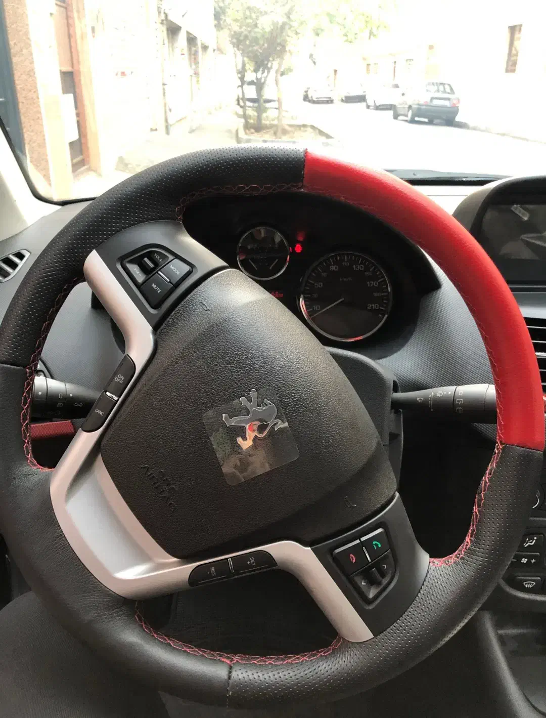 کارشناسی خودرو سیار فنی بدنه پژو ۲۰۷ ۲۰۶ پارس ۴۰۵|خدمات موتور و ماشین|تهران, حر|دیوار