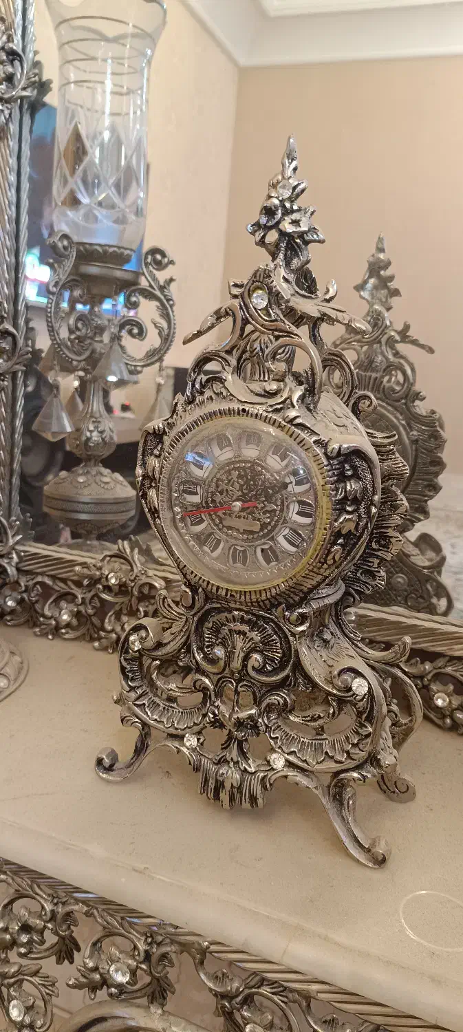 ساعت . شمعدان . آینه|آینه|قم, پاسدار|دیوار