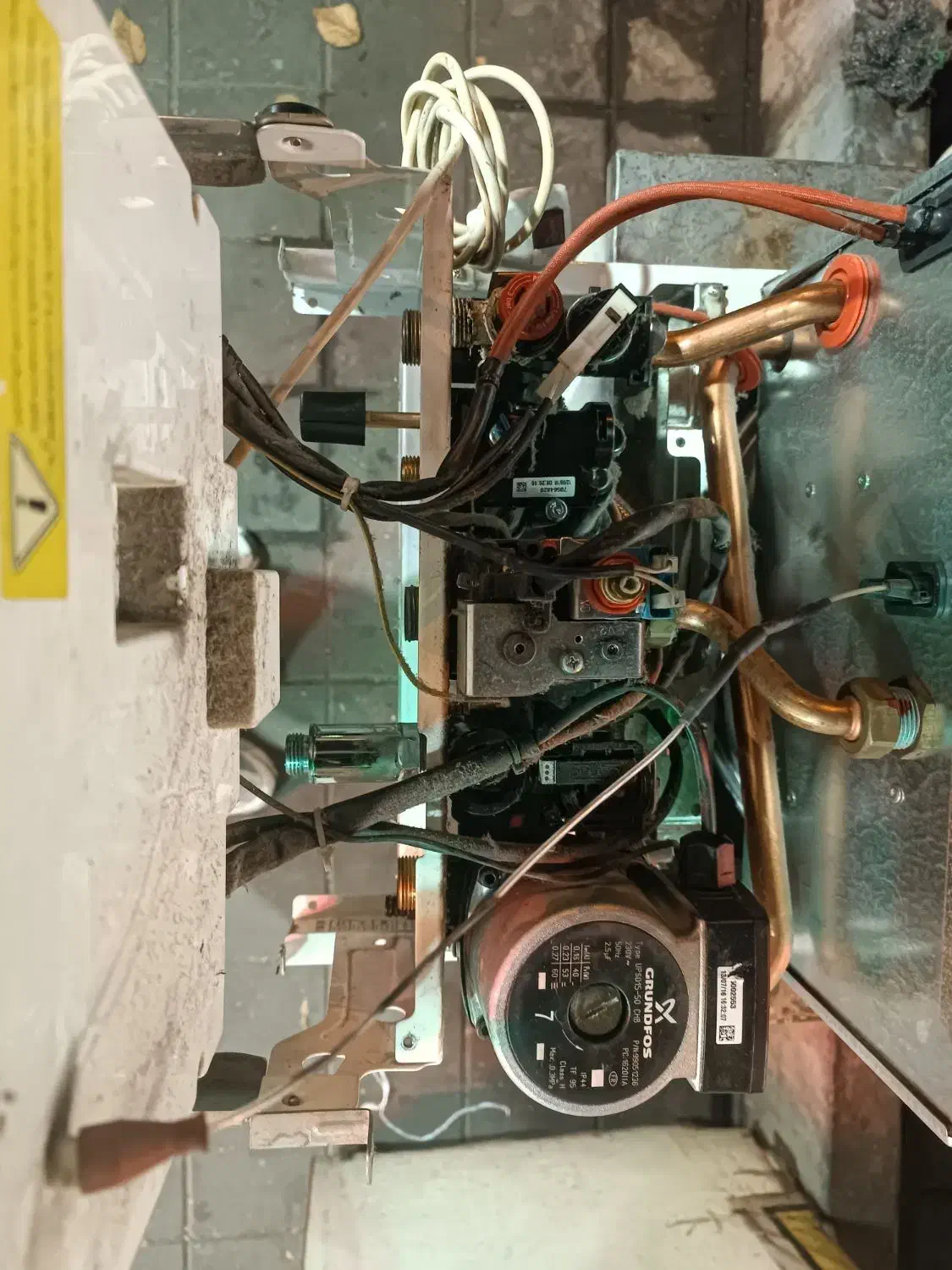 پکیج بوتان مدل پارما ۲۲ هزار|آبگرمکن، پکیج، شوفاژ|تهران, طیب|دیوار