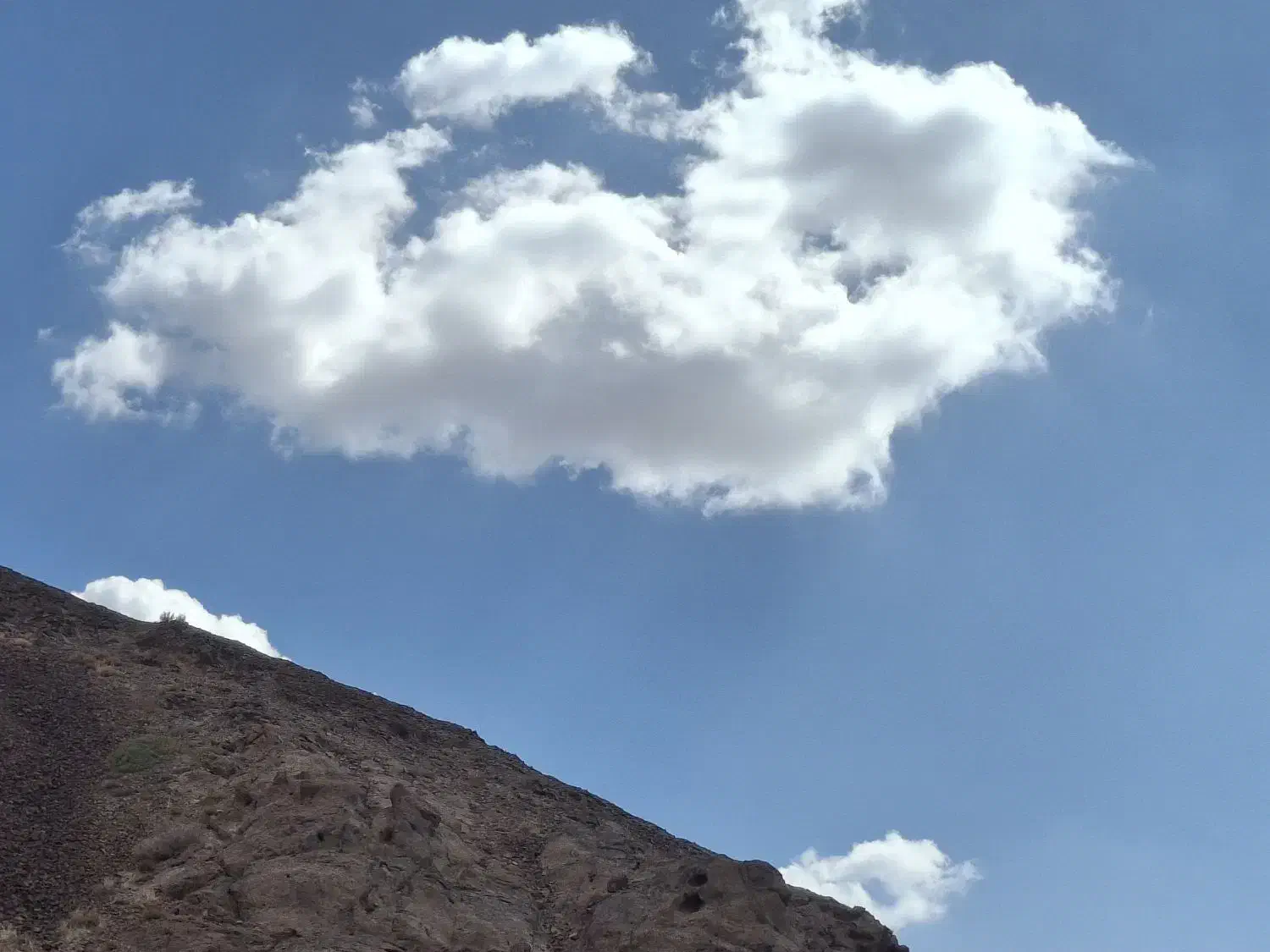 کارگر ساده جهت کار در معدن شن و ماسه و شکسته کوهی|استخدام صنعتی، فنی، مهندسی|کوهپایه, |دیوار