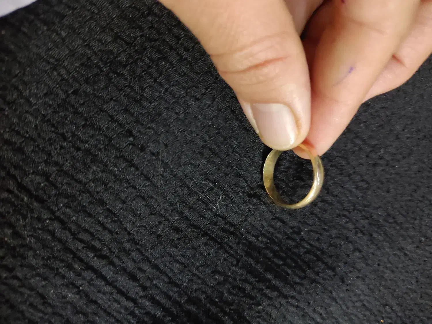 انگشتر سالم سالم بدلیل نیاز بفروش میرس100بالاتابلو|جواهرات|شاهینشهر, فردوسی|دیوار