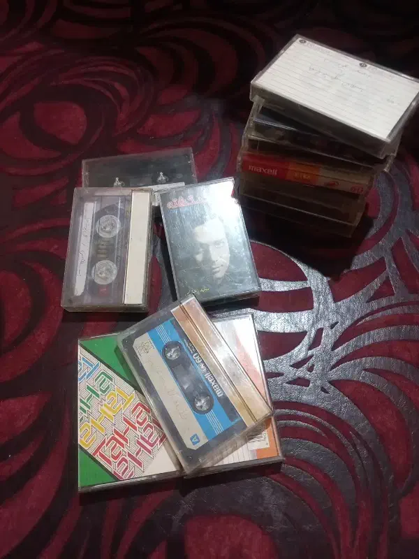 نوار کاست|فیلم و موسیقی|تهران, خواجه نصیر طوسی|دیوار